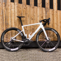 ENVE Melee V2 Race Bike